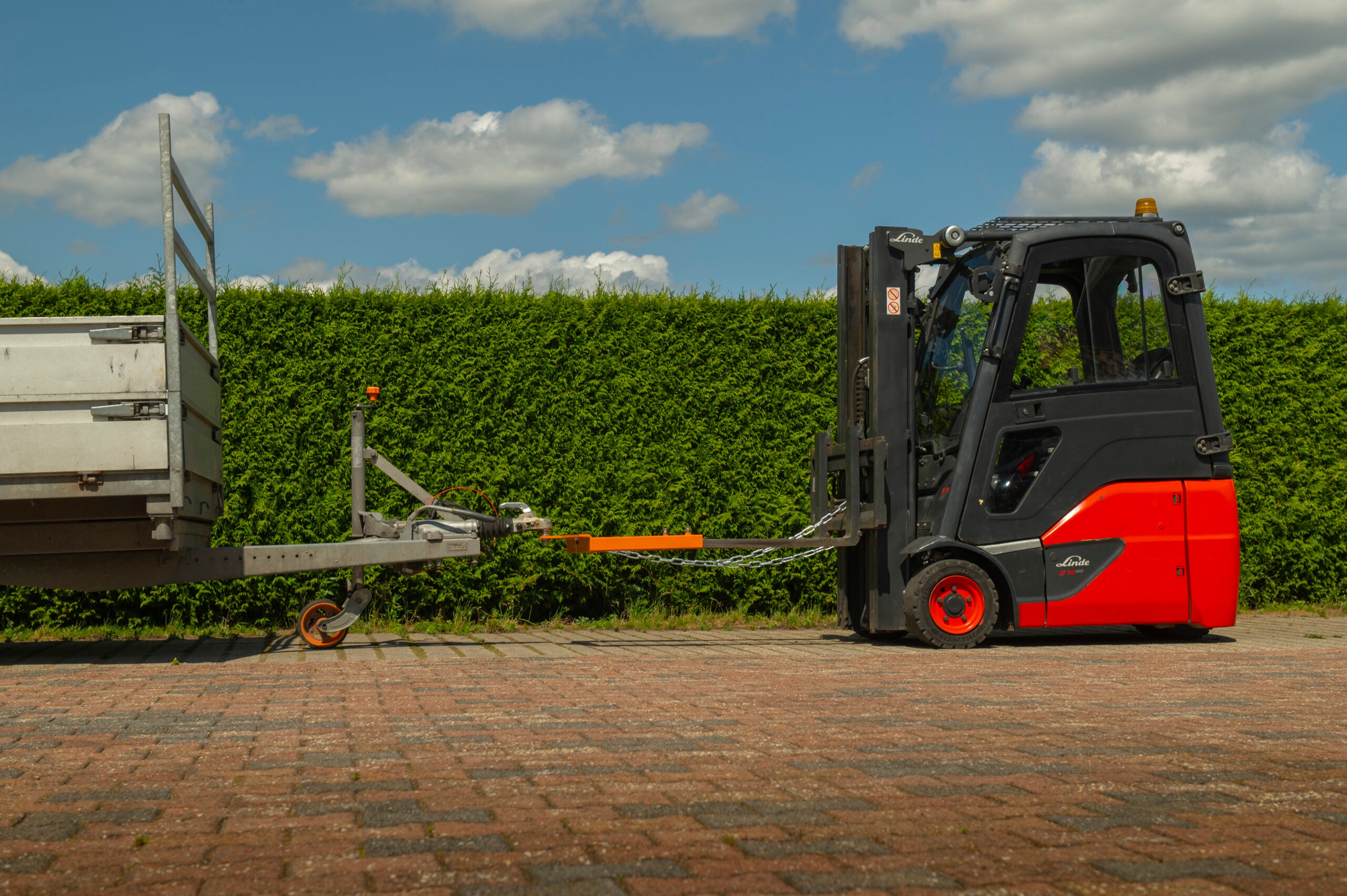 Trekhaak / Rangeerhulp voor Heftruck (nieuw model)